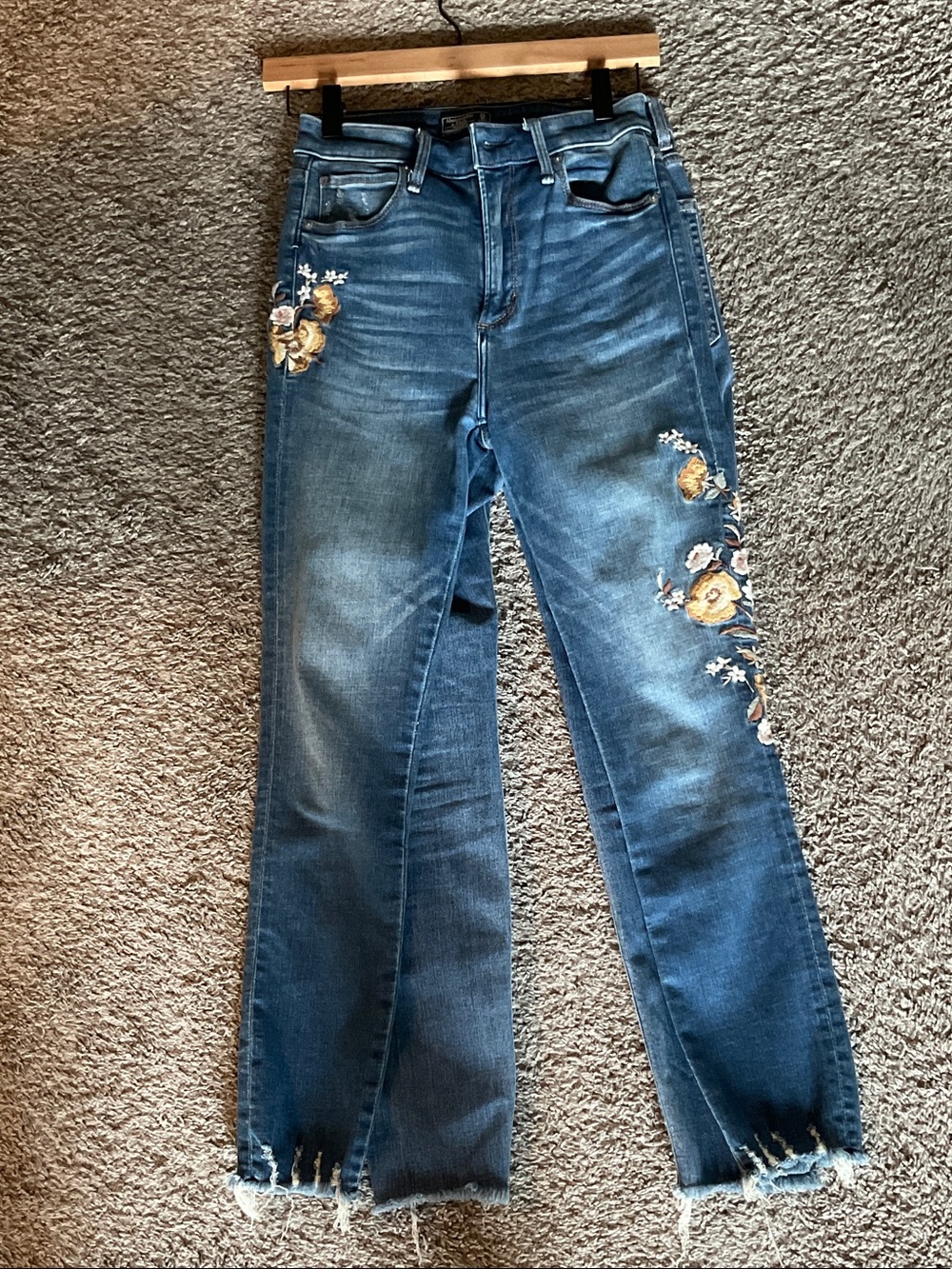 Abercrombie & Fitch Blue Straight-Leg Jeans with Floral Embroidery